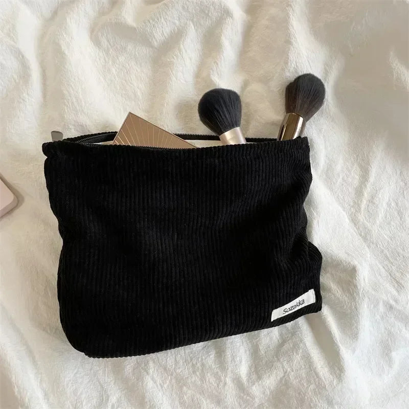 Trousse de Toilette en Velours Côtelé