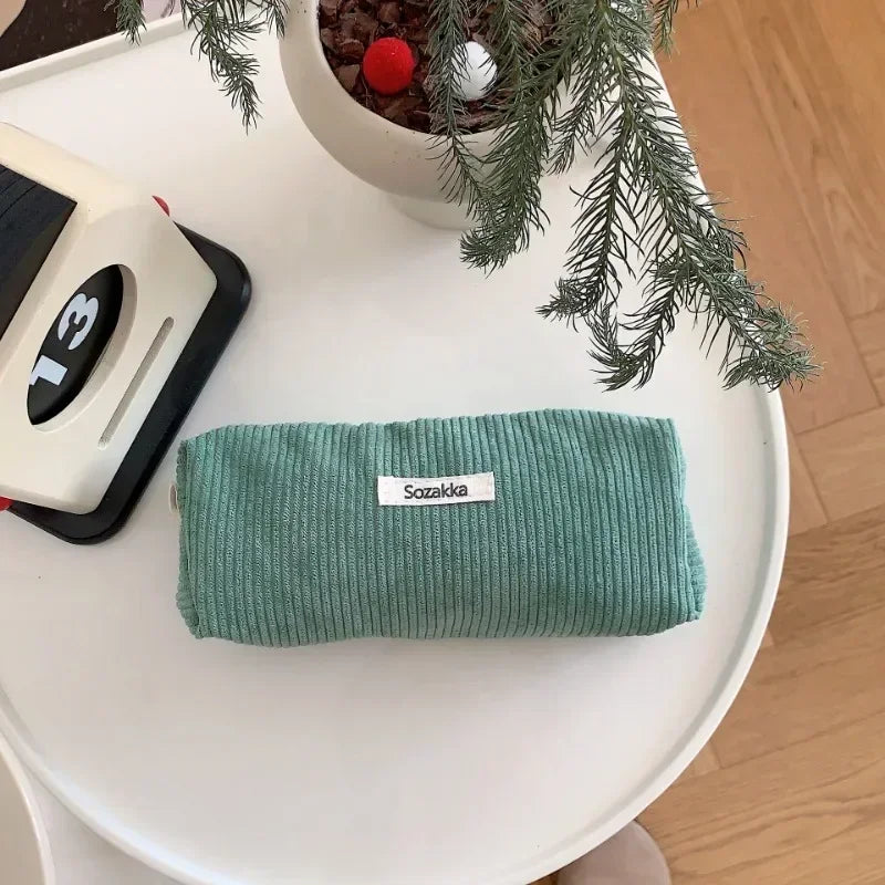 Trousse de Toilette en Velours Côtelé