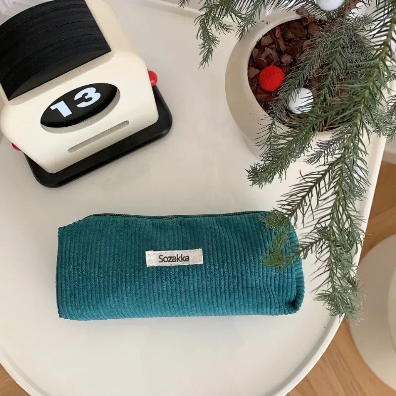 Trousse de Toilette en Velours Côtelé