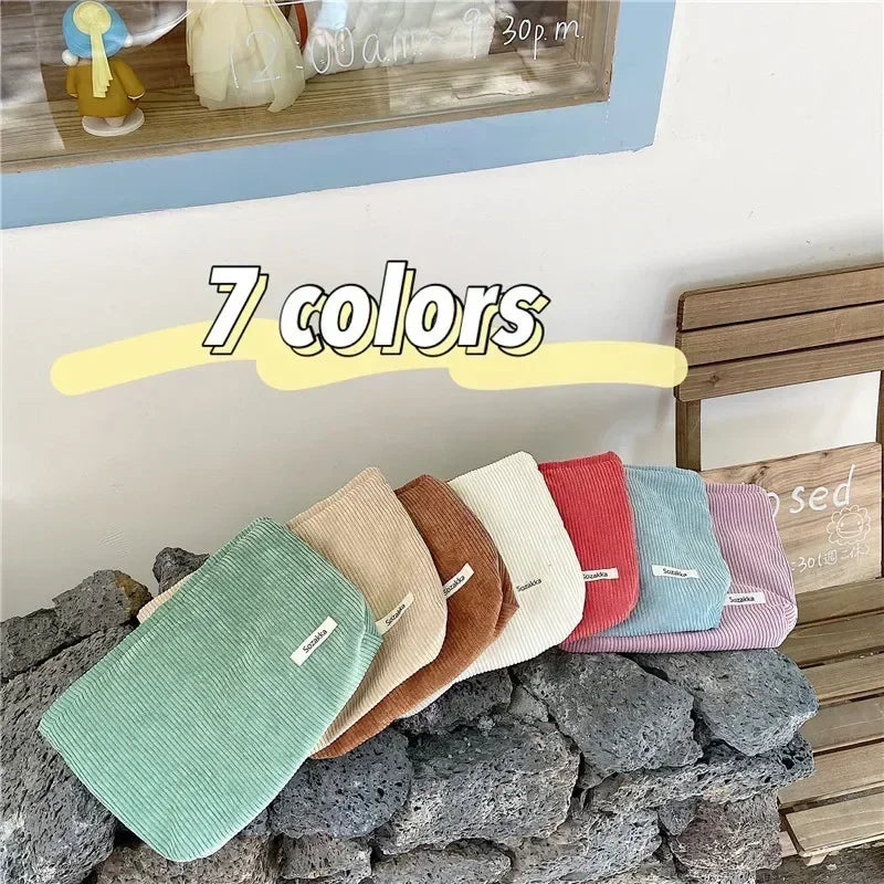 Trousse de Toilette en Velours Côtelé