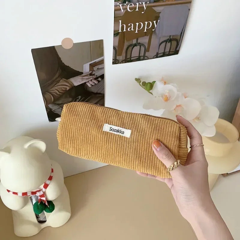 Trousse de Toilette en Velours Côtelé